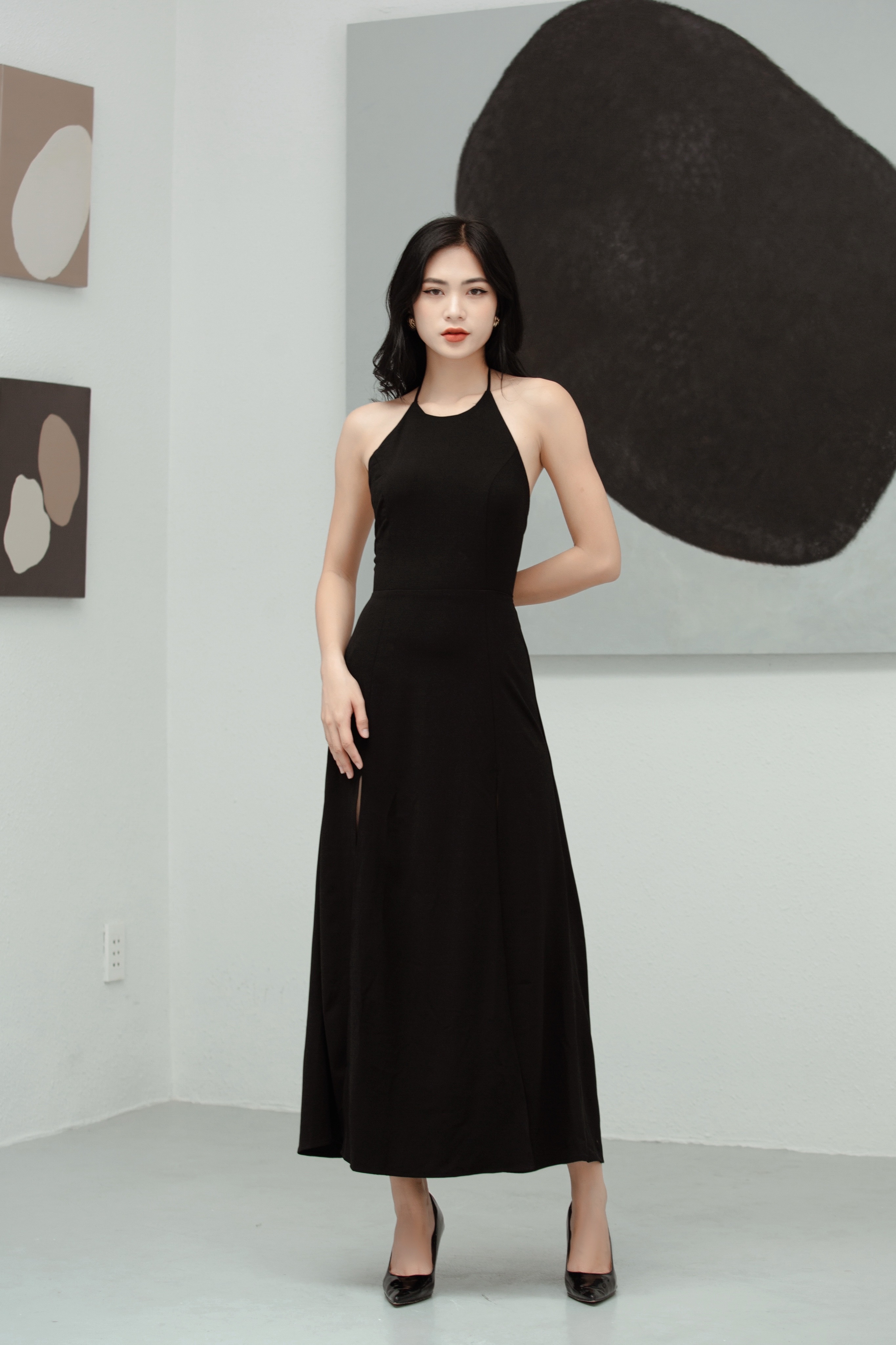 Đầm maxi cổ yếm Dalaney Dress (đen)