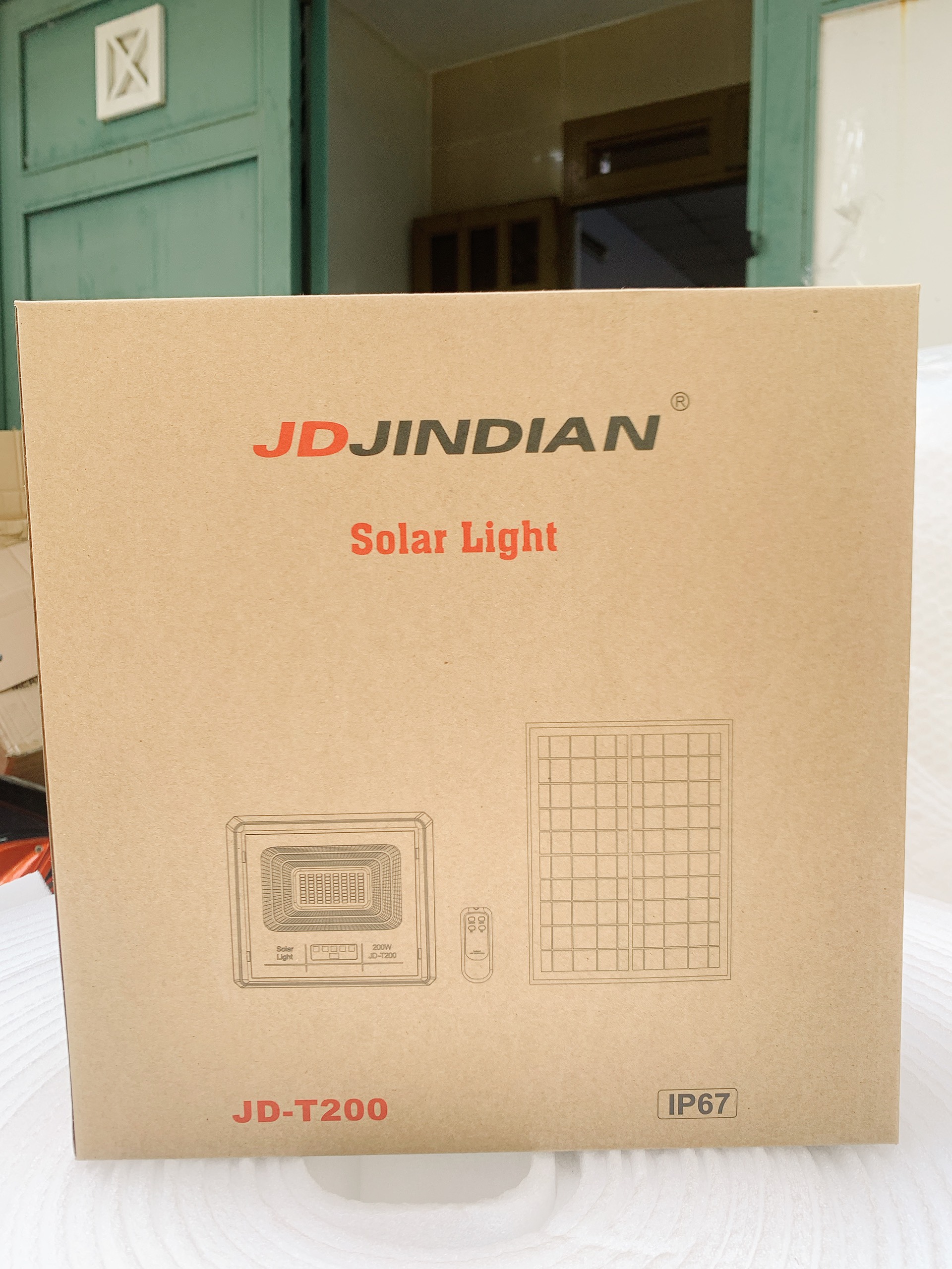 Đèn Pha Năng Lượng Mặt Trời Jindian JD T200 ( 200w )