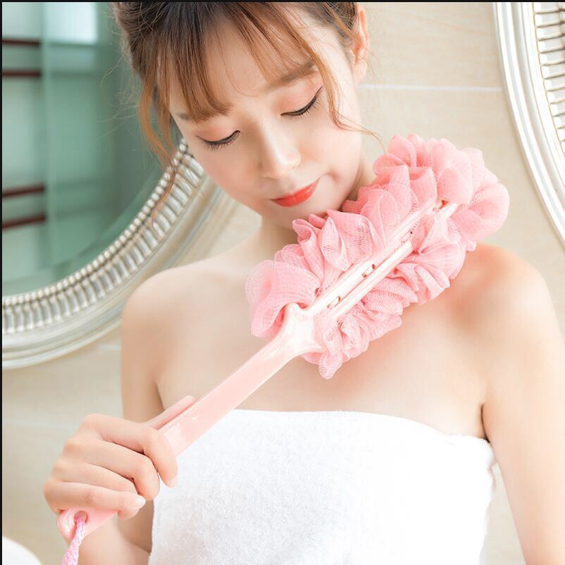 BÔNG TẮM CÁN DÀI CỌ LƯNG SIÊU SẠCH
