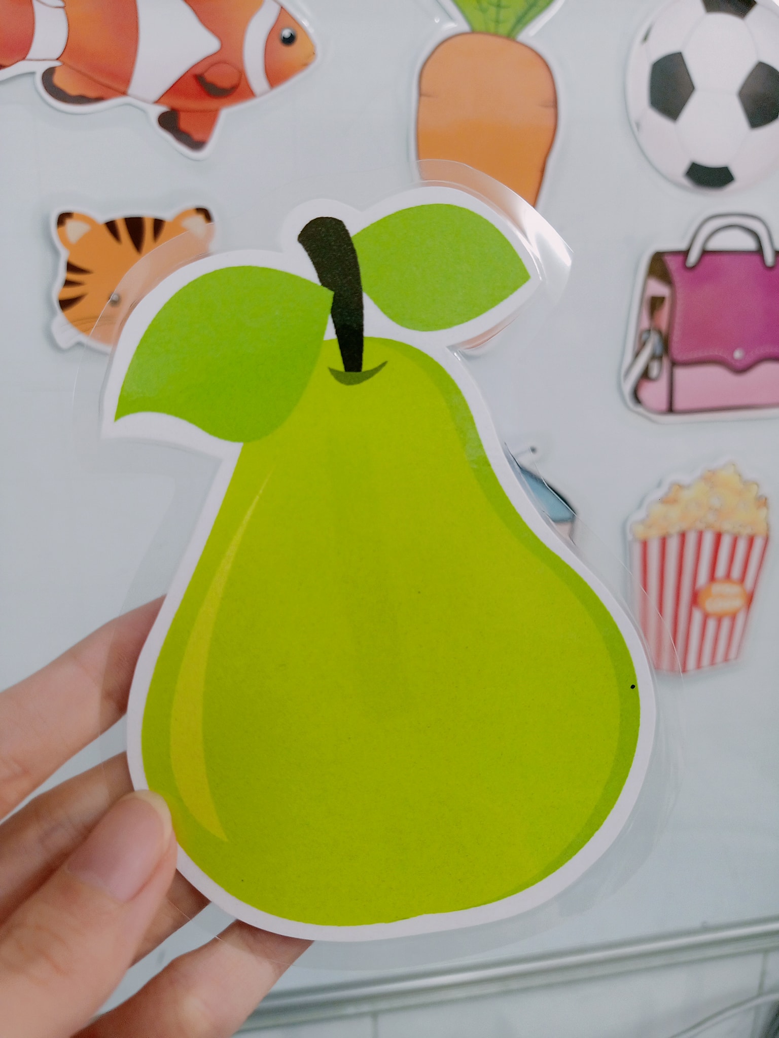 Mẫu vật hình dễ thương ép plastic (10 hình giống nhau)