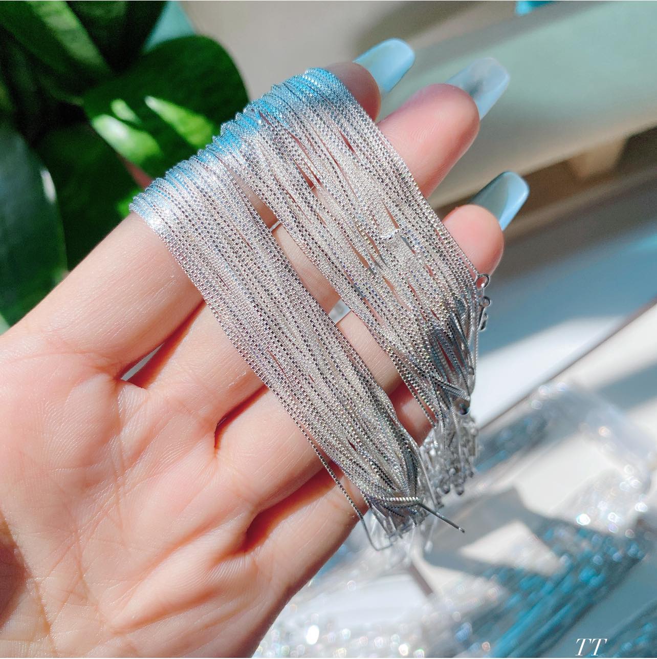 Dây Chuyền Bạc Xỏ đá phong thủy Lu Thống