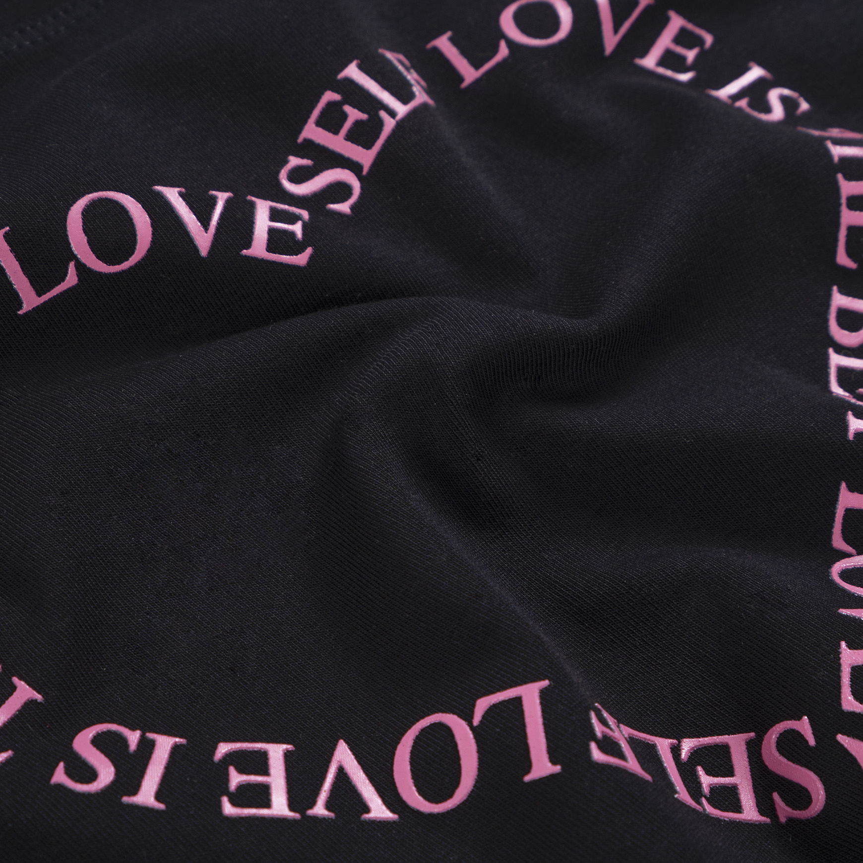 Áo croptop ôm SLC "Loveline"