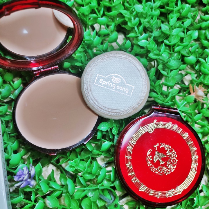 Phấn Nền Trang Điểm Con Én Spring Song Thái Lan – HKB739