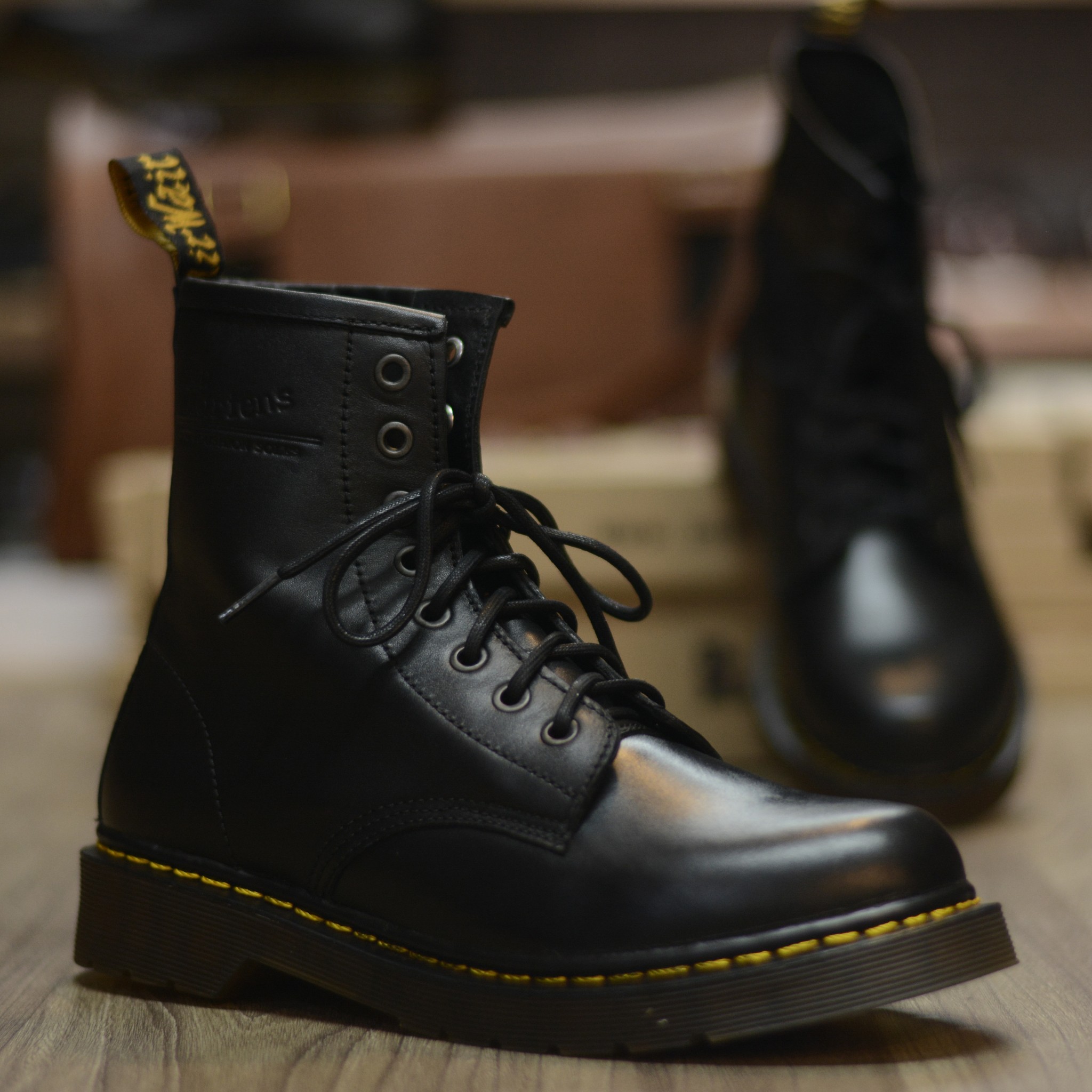 Giày Đốc cao cổ unisex đen Lucas Shoes