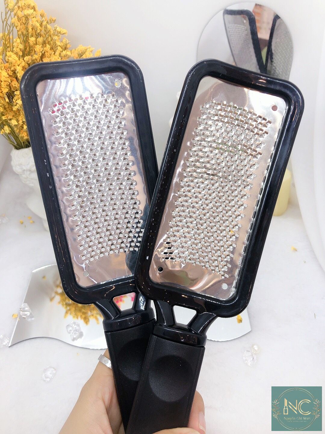Dụng cụ chà gót chân bằng thép không gỉ