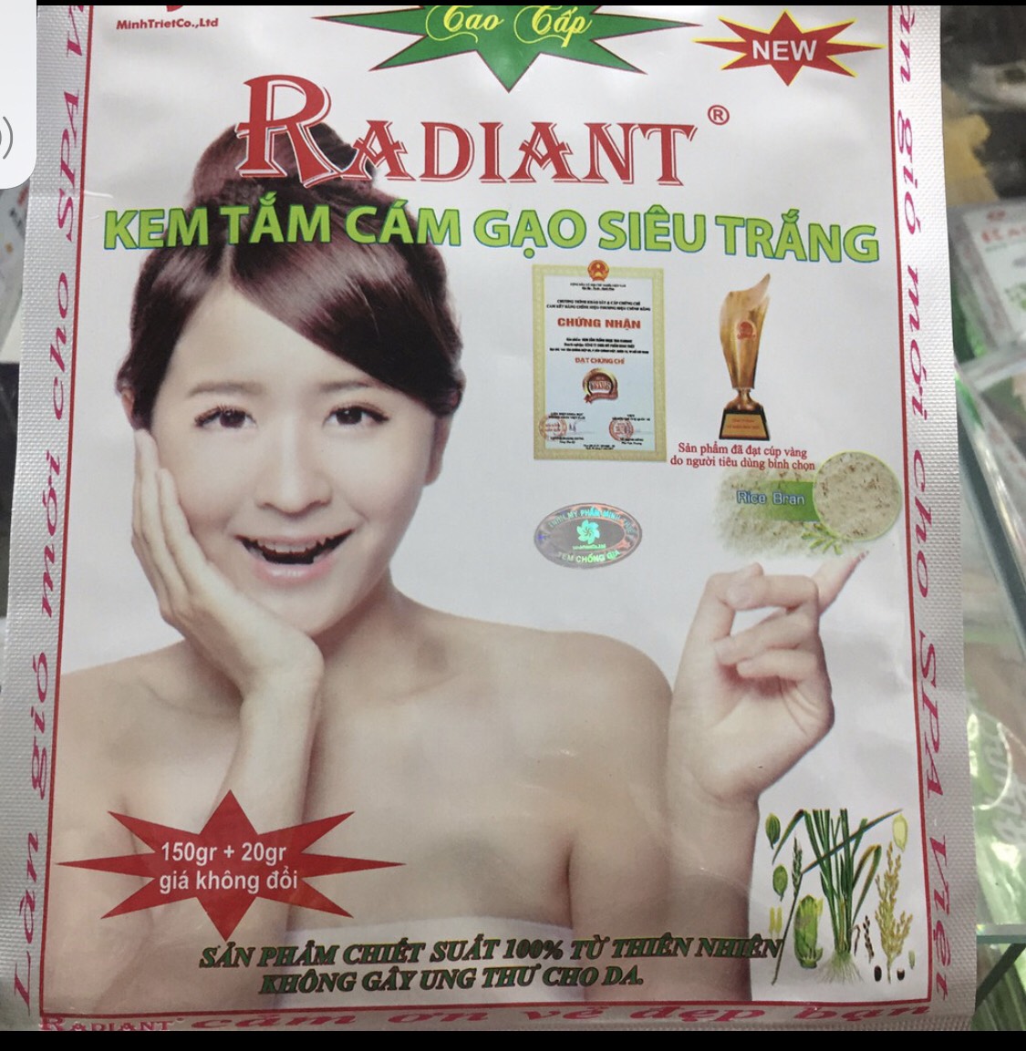TẮM TRẮNG RADIANT CÁM GẠO 170g