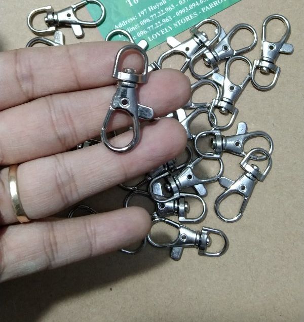 MÓC KHÓA LỒNG (TRÁNH CHO CHIM THOÁT RA NGOÀI)