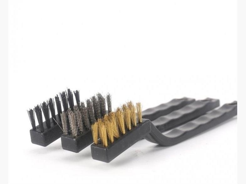 Bộ 3 Bàn Chải Vệ Sinh Sên, Lốc Máy Chất Liệu Nhựa, Đồng Thau, Thép Không Rỉ Dài 18cm