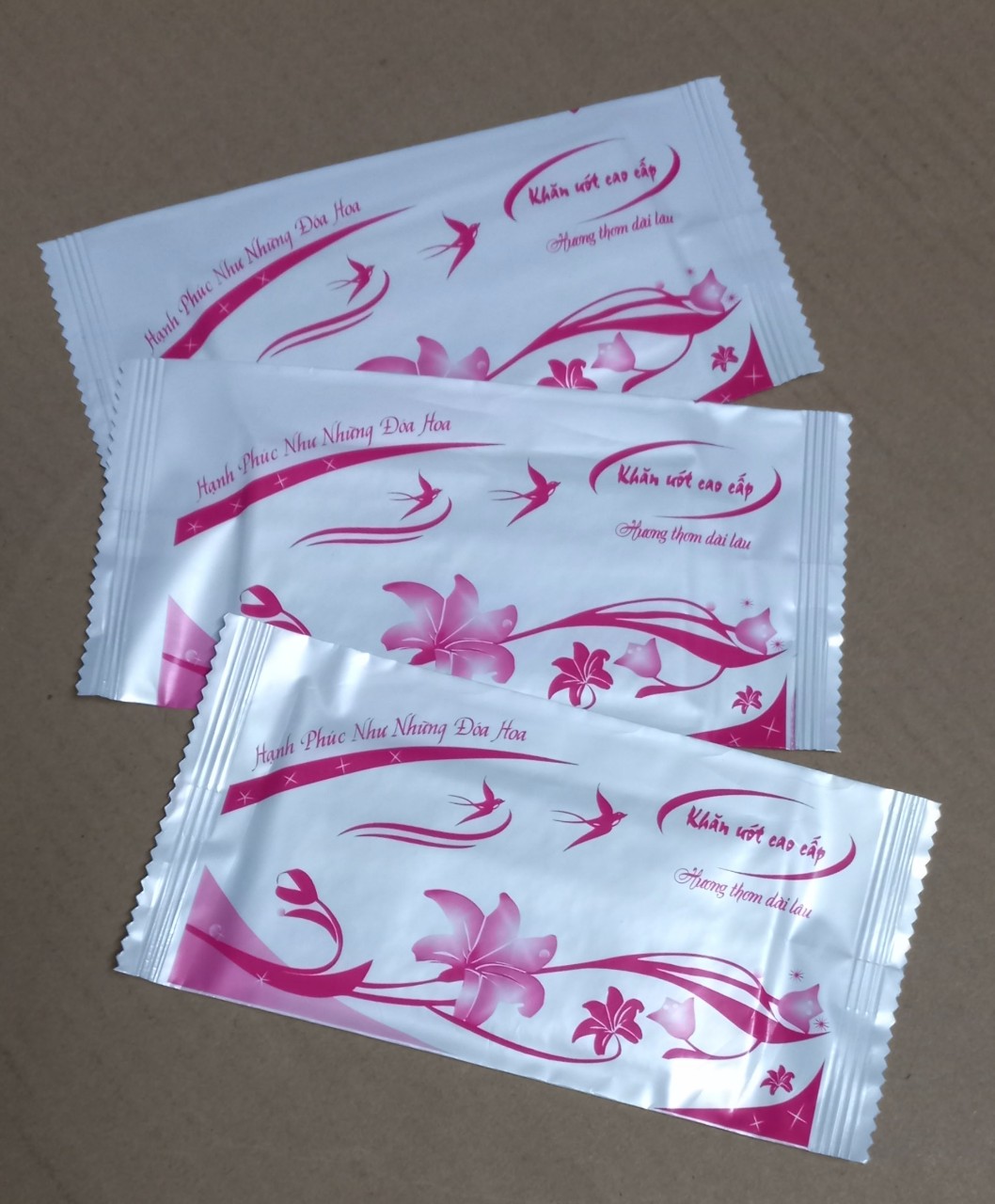 200 cái khăn lạnh khăn ướt vải lưới