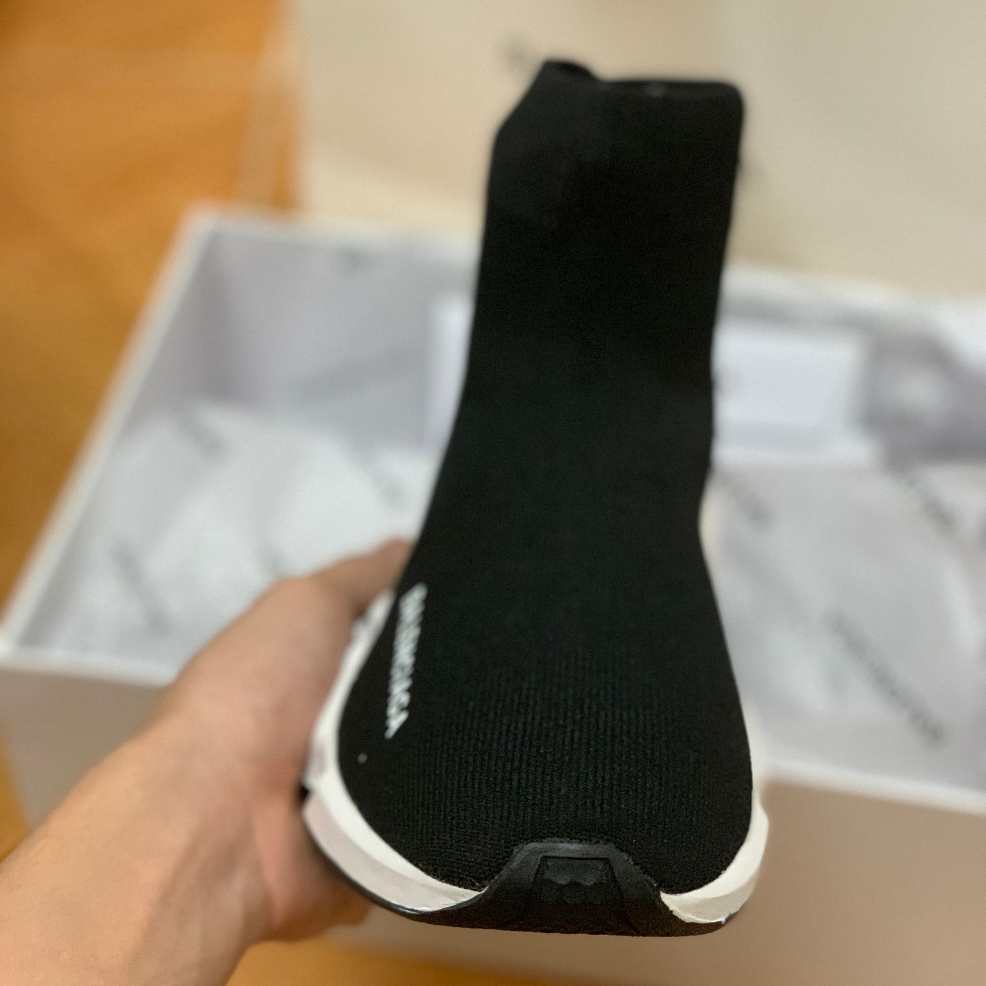 Giày Sneaker Speed Trainers Black White ( Full box)