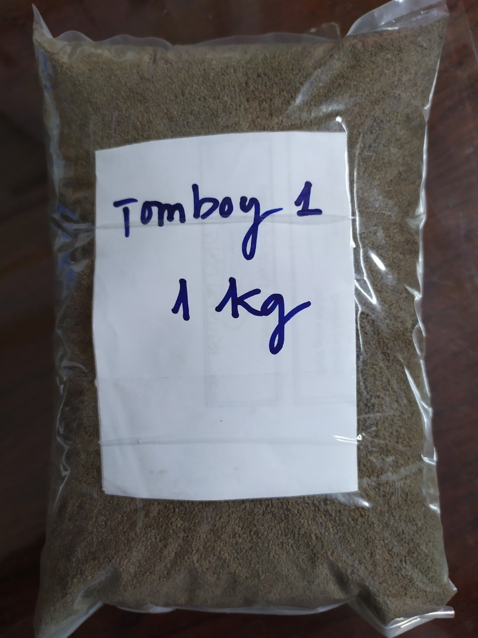 1kg Cám TOMBOY 1