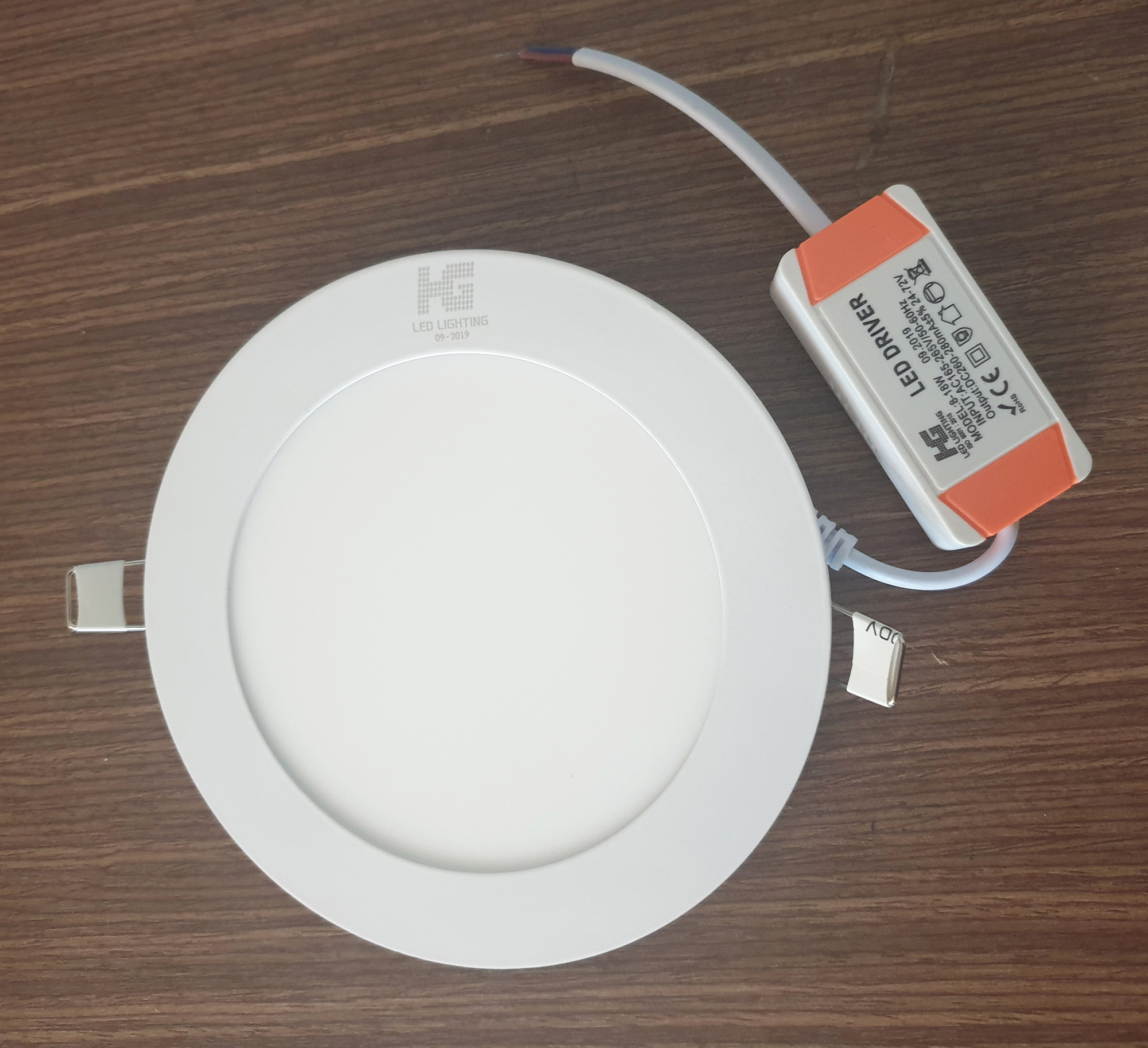 Bộ 4 đèn led âm trần siêu mỏng tròn  12w (ánh sáng trắng )