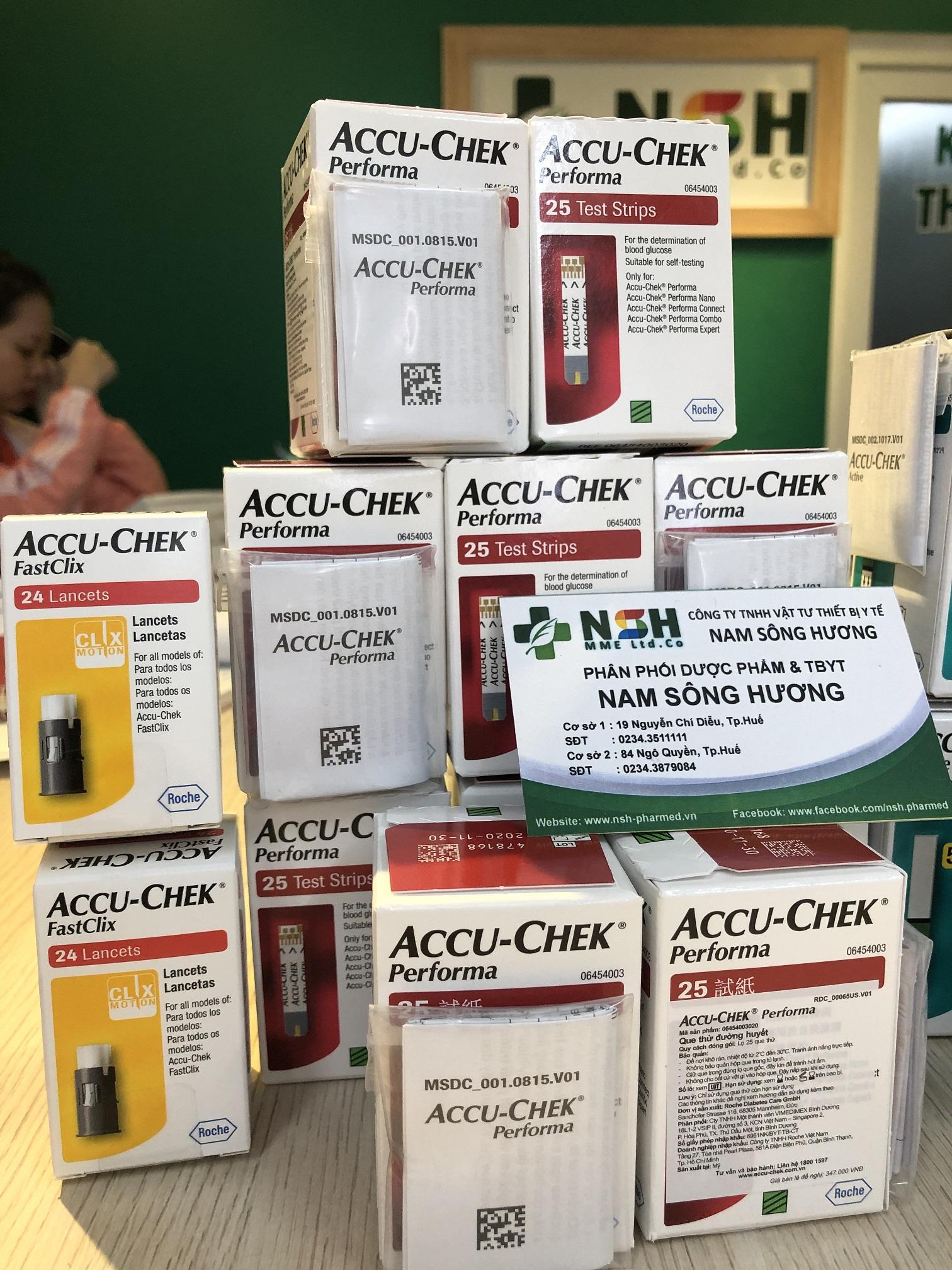 QUE TEST THỬ ĐƯỜNG HUYẾT TIỂU ĐƯỜNG ACCU-CHEK PERFORMA (25 QUE)
