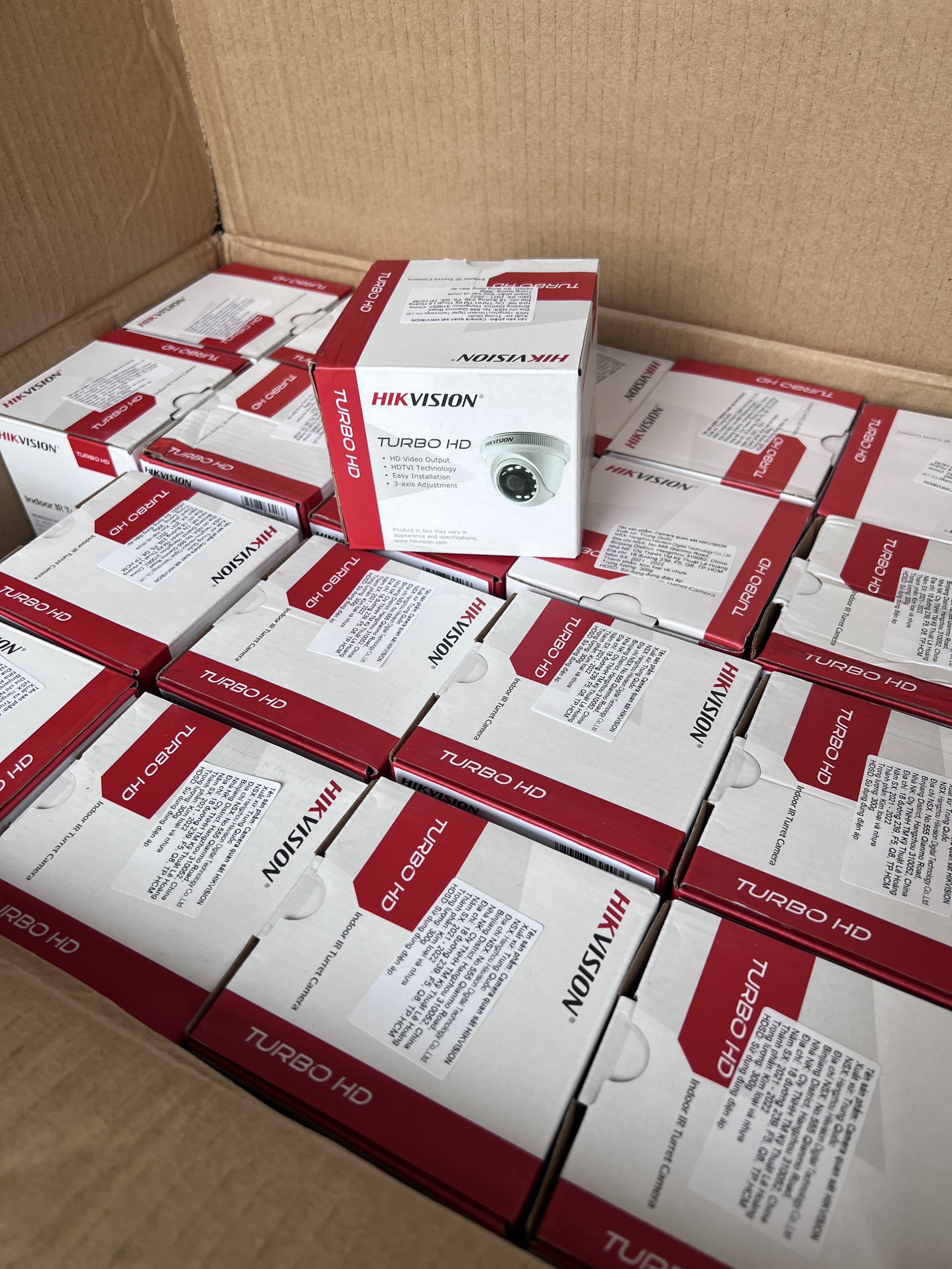 Camera HIKVISION HDTVI 2MP Dome DS-2CE56D0T-IR