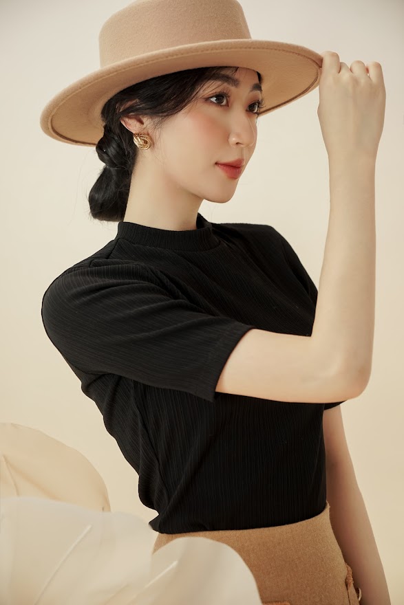 Áo thun tăm nữ ngắn tay LALIN form ôm basic Shari