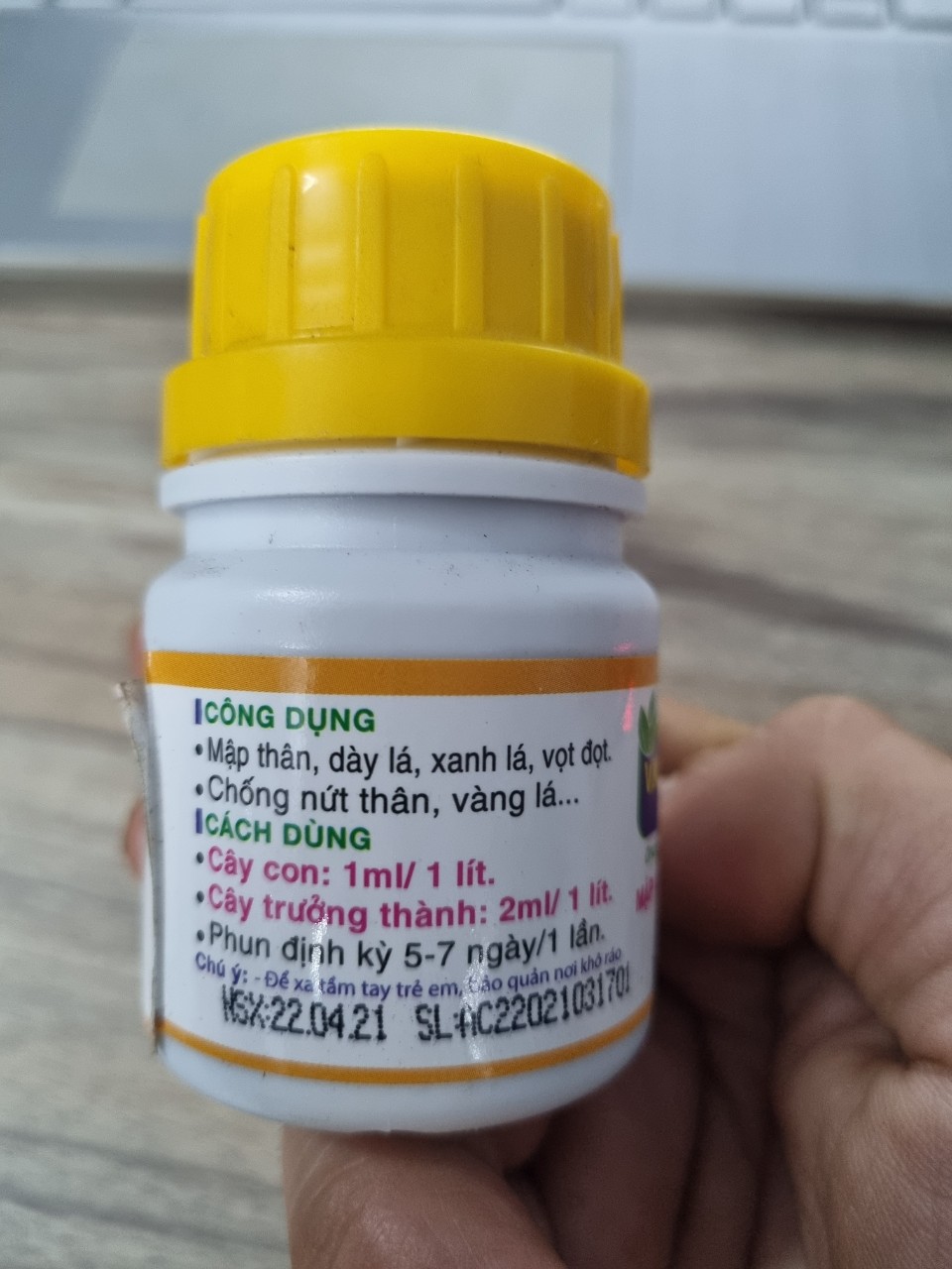 [Giá hủy diệt] Phân Làm Mập Cây VK HUMAT 50ml - Mập Thân - Dày Lá - Vọt Đọt