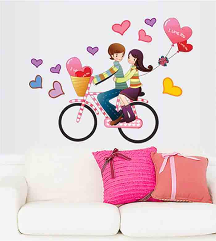 Decal tranh dán tường đôi bạn đạp xe