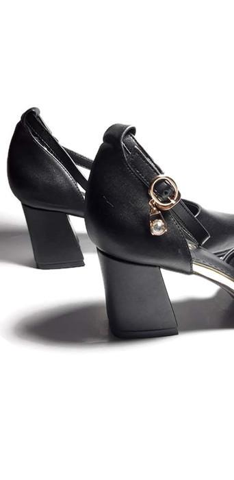 [SALE] Sandal Da Lì Bít Mũi Hở Eo Đế Vuông 6 Phân