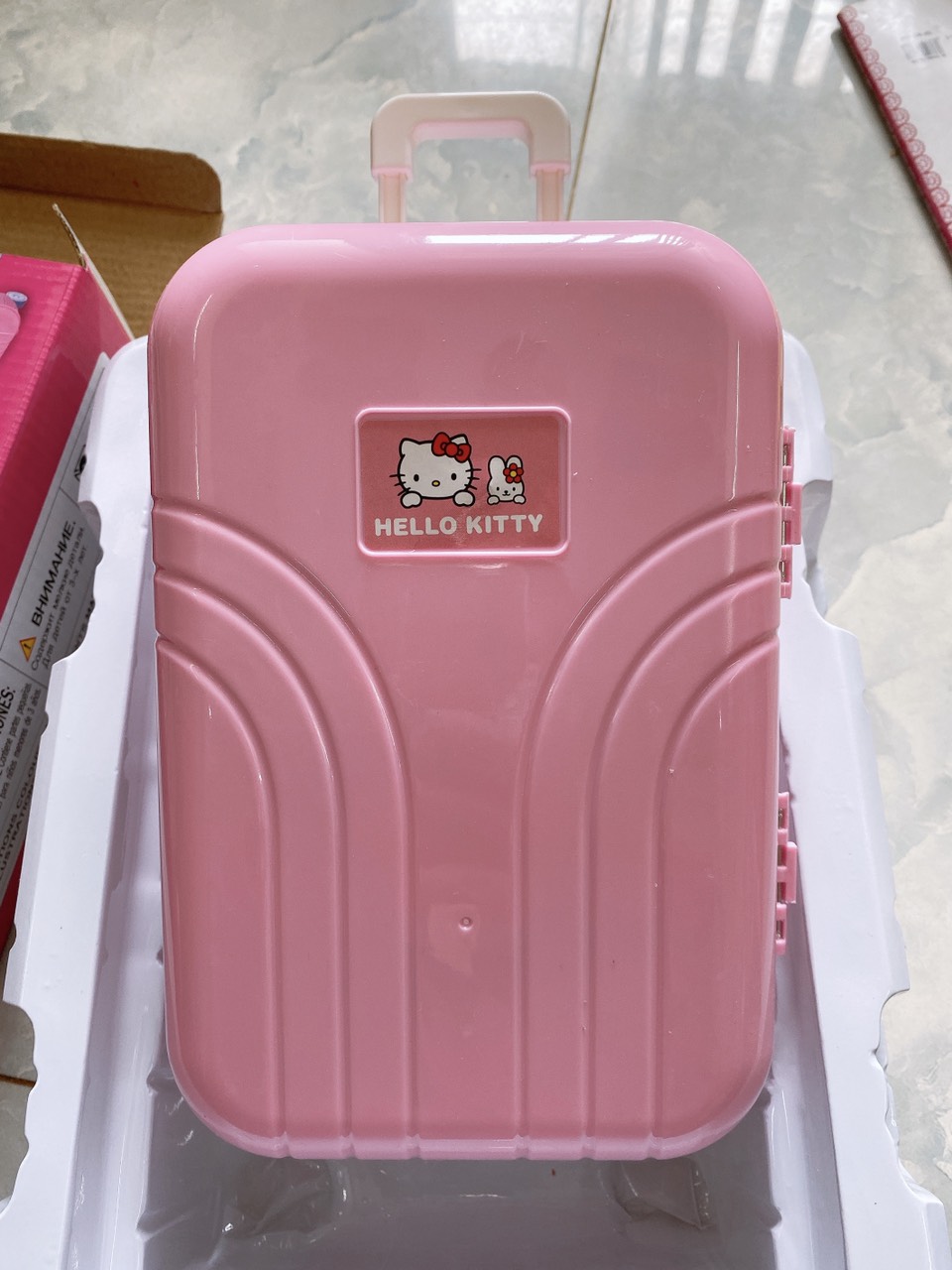 [HCM]Vali trang điểm hello kitty màu hồng