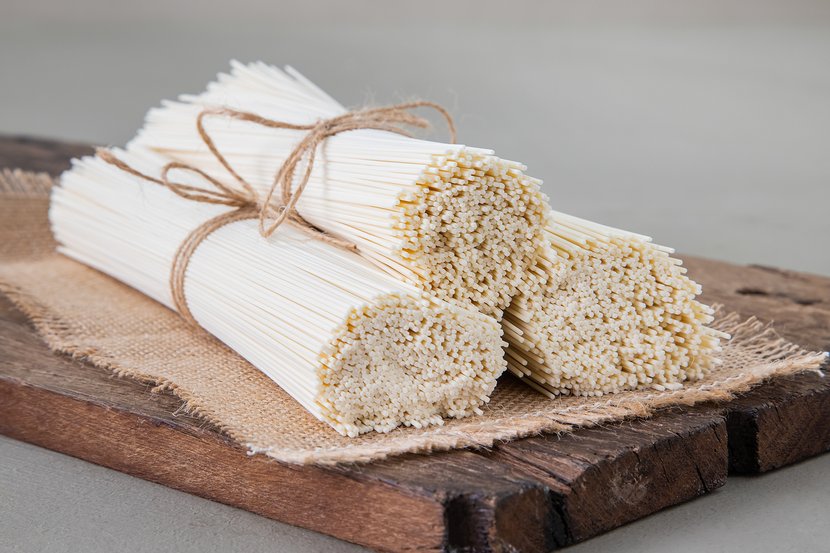 Mì Ottogi sợi trung 900g