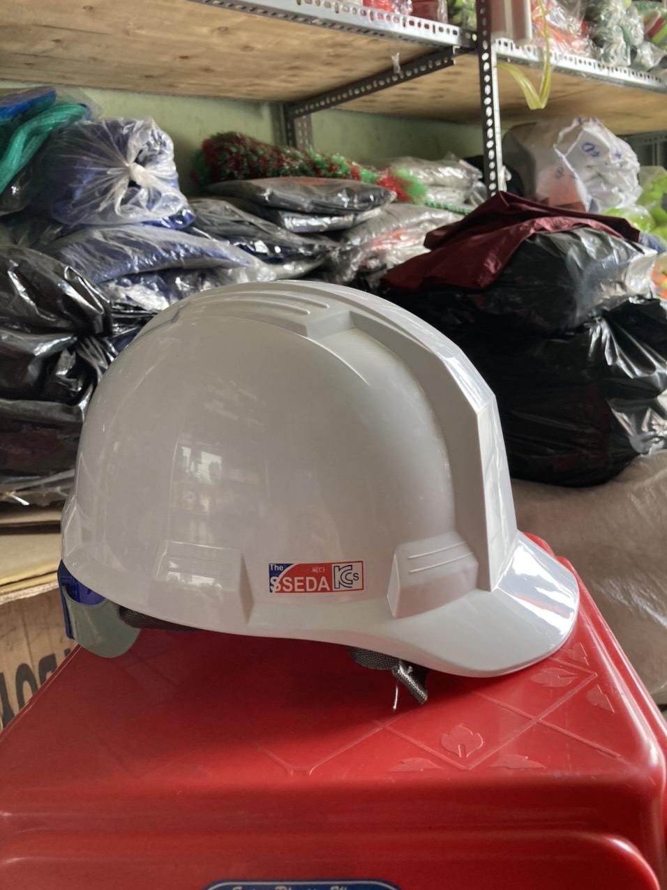 Nón bảo hộ lao động SSEDA IV