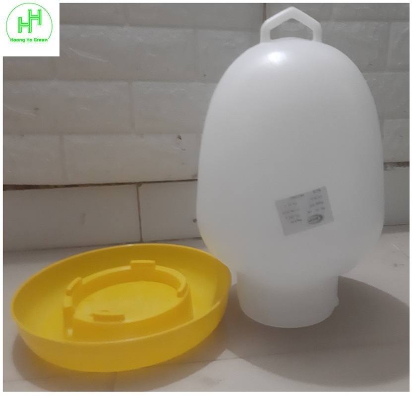 1 Bình Đựng Nước Cho Gia Cầm (Gà, Ngan, Vịt....) Dung Tích: 8L