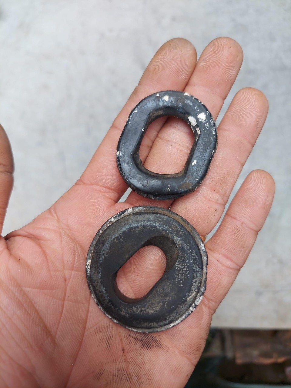 Đôi cao su sườn xe honda chaly