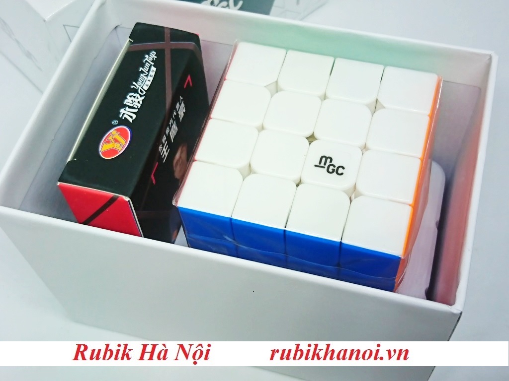 Rubik 4x4 YongJun MGC Stickerless Có Nam Châm Cao Cấp