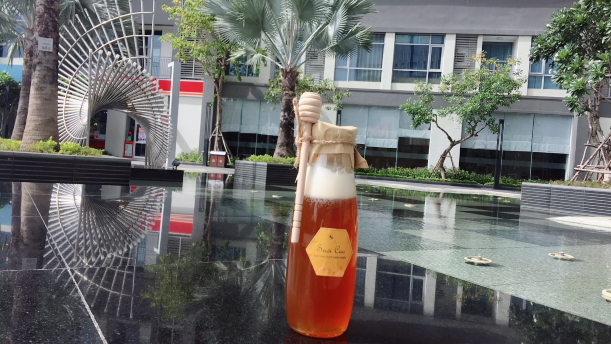 Mật Ong Suối Cao 0.5 Lít