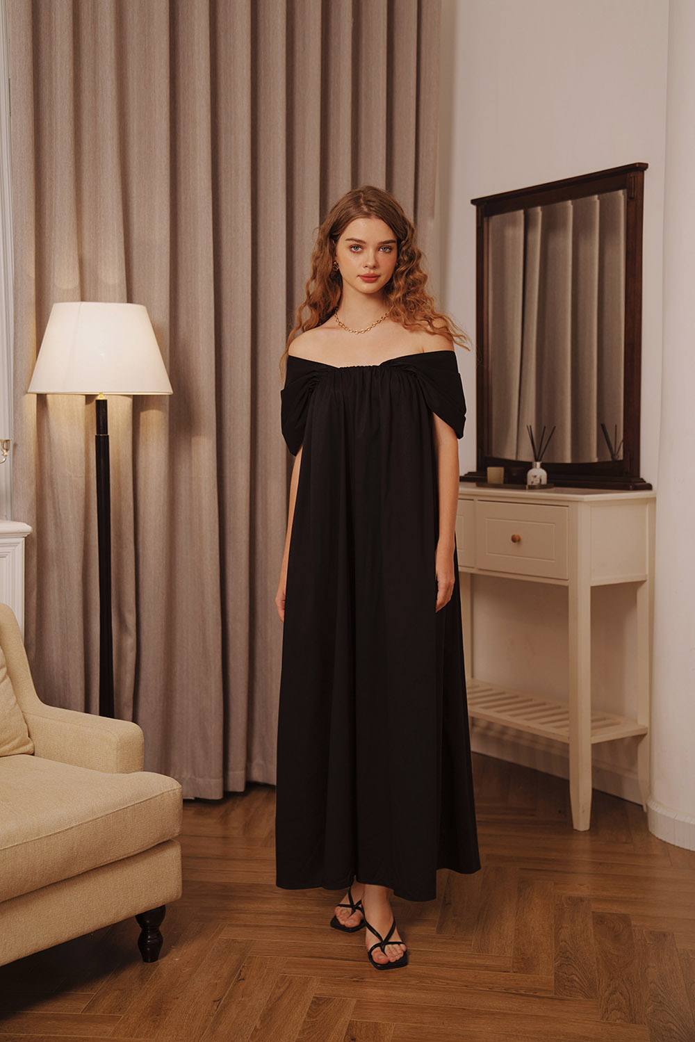 DOTTIE - Đầm midi kiểu hở vai D0447