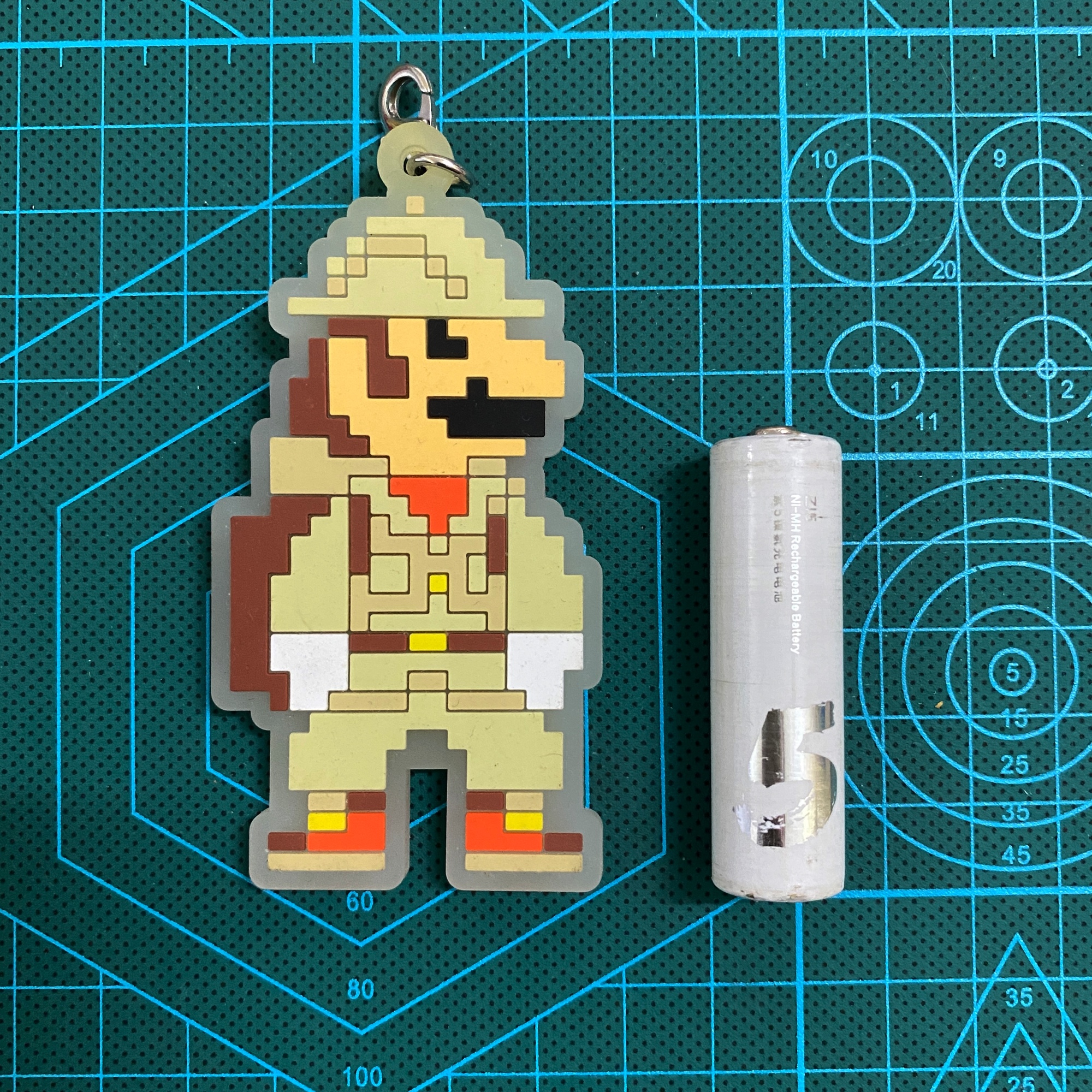 Móc khoá Super Mario Odyssey