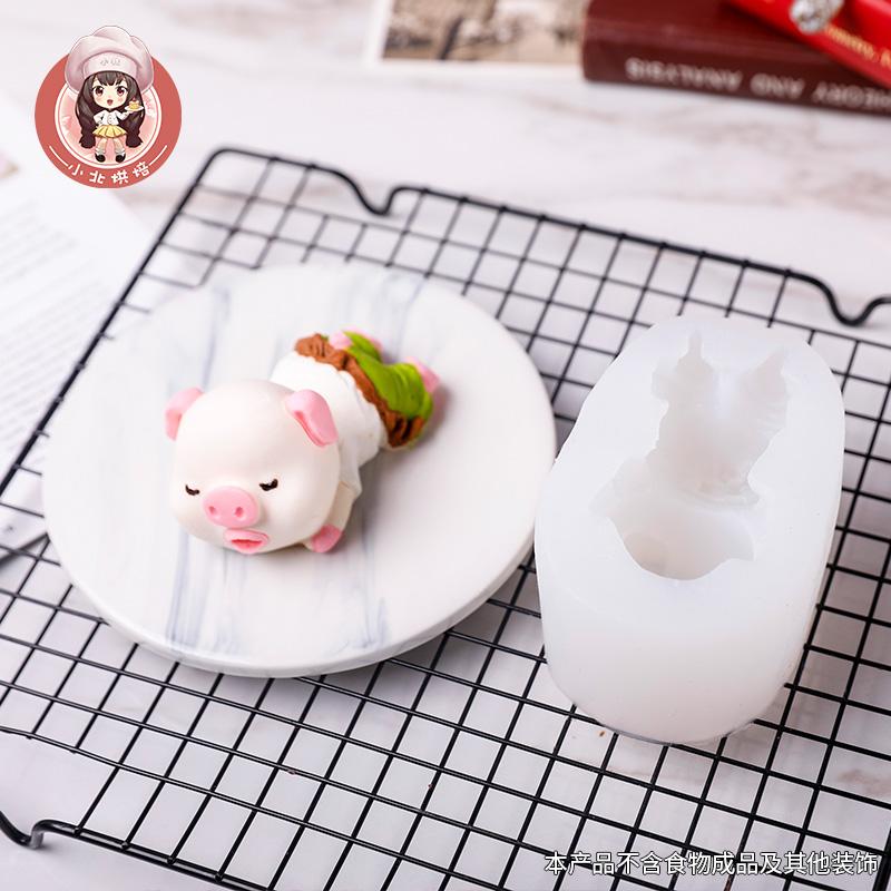 MEIDI Gối Lợn Hồng Silicone Bộ Tạo Khuôn Hình Nhí Đỏ 3D Lập Thể Năm Mới Heo Con Bánh Mousse Bánh Kem Bộ Tạo Khuôn Hình