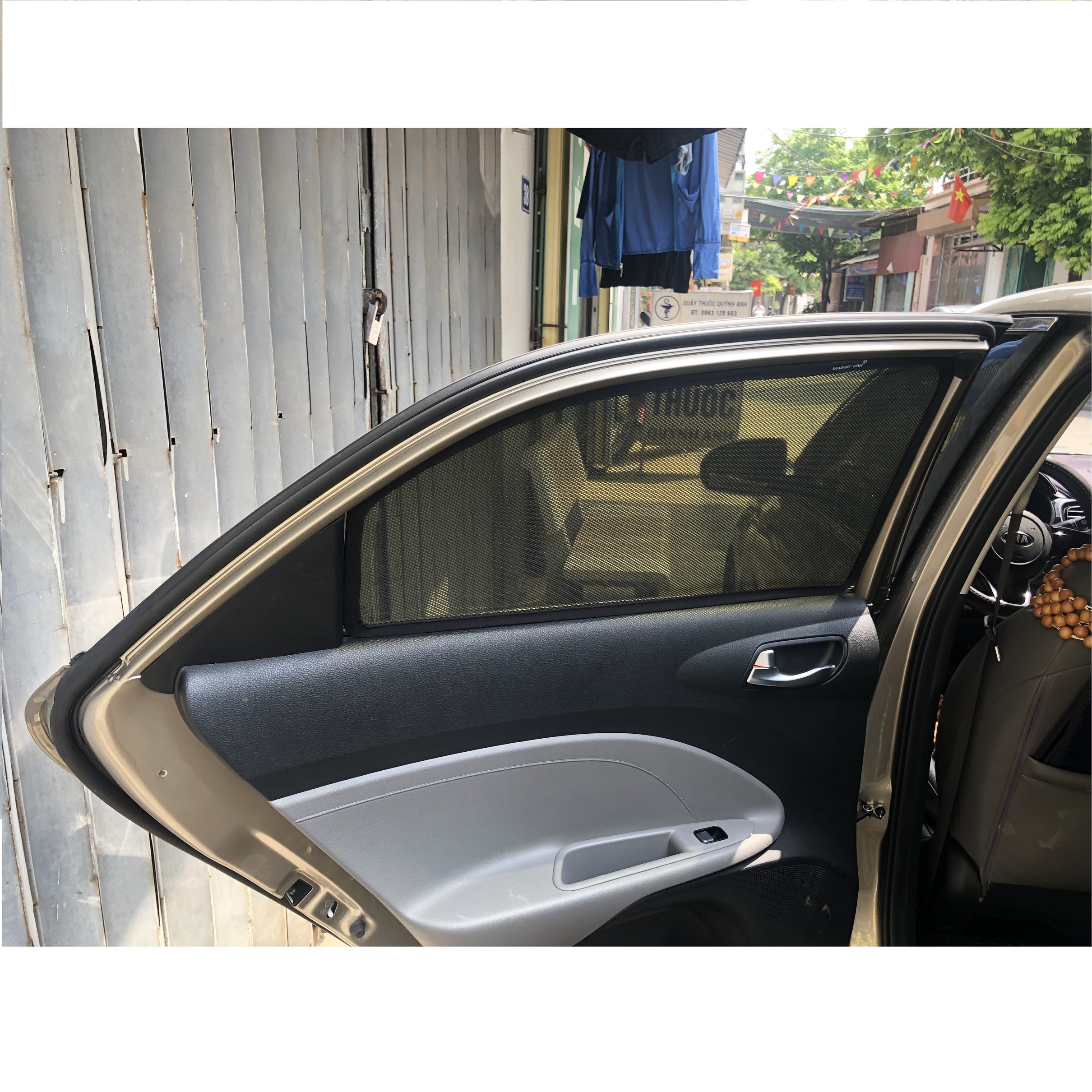 RÈM CHE CHẮN NẮNG NAM CHÂM  XE KIA SOLUTO