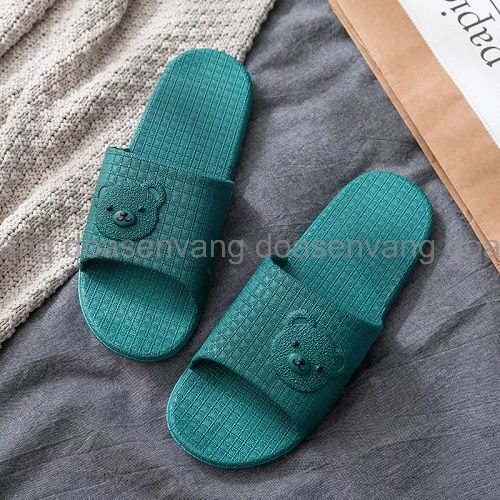 Dép nhựa hình gấu đủ màu, dép mang trong nhà nhựa dẻo nhẹ êm, dép mang nhà tắm chống trơn trượt