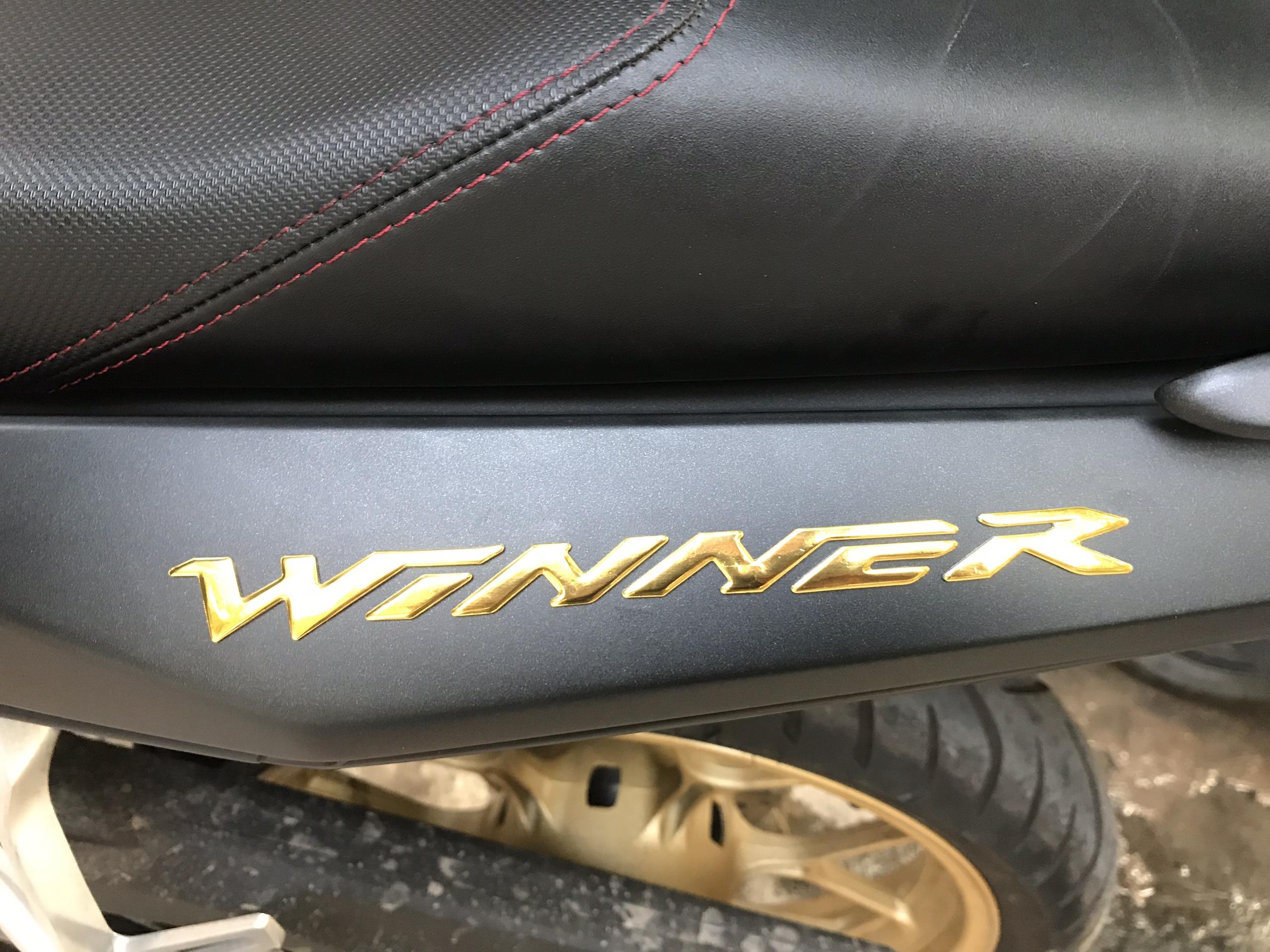 [HCM]TEM DÁN CHỮ NỔI WINNER