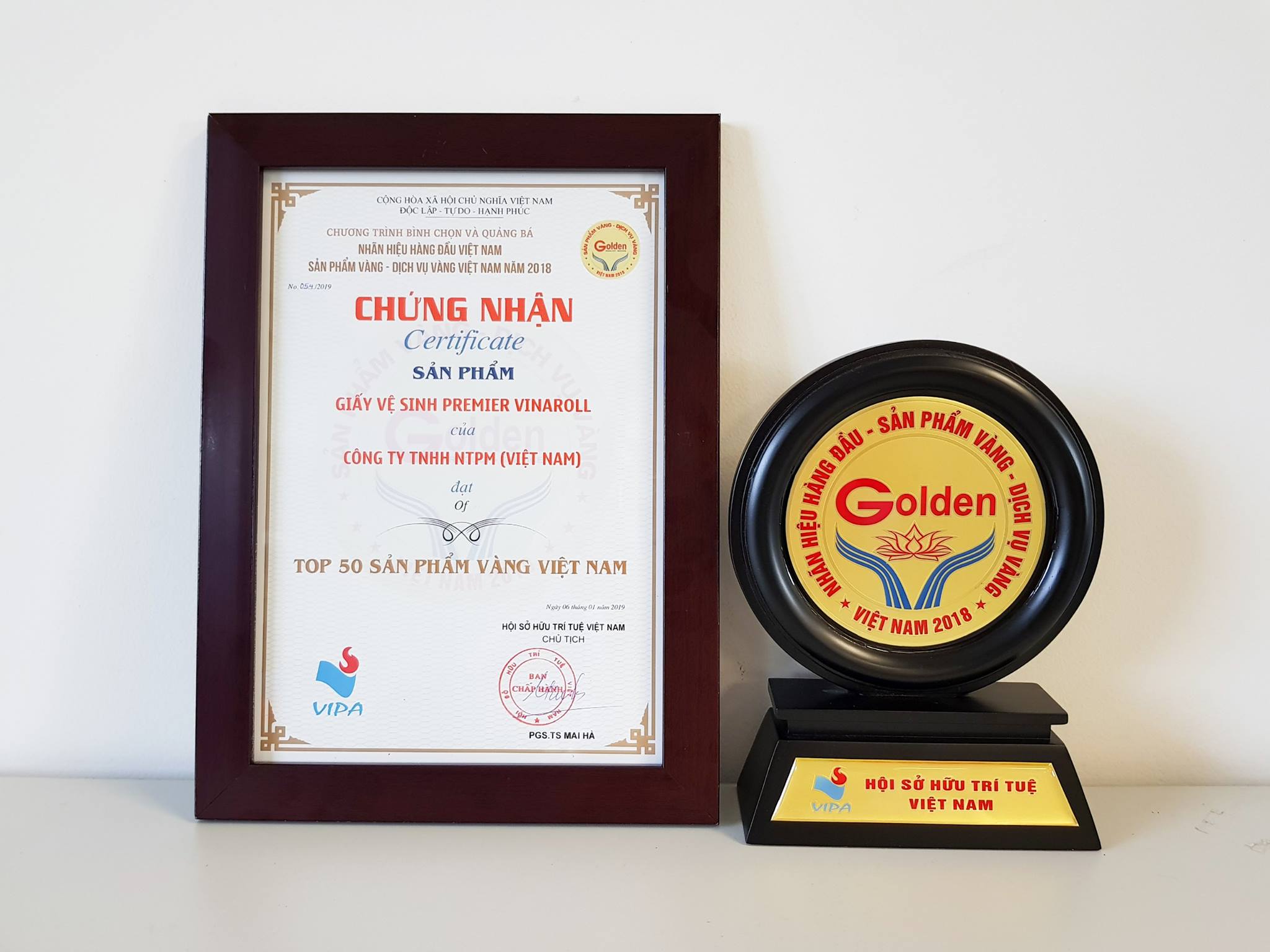 [HCM]Combo 6 cuộn giấy vệ sinh cao cấp (600gram/1 cuộn)