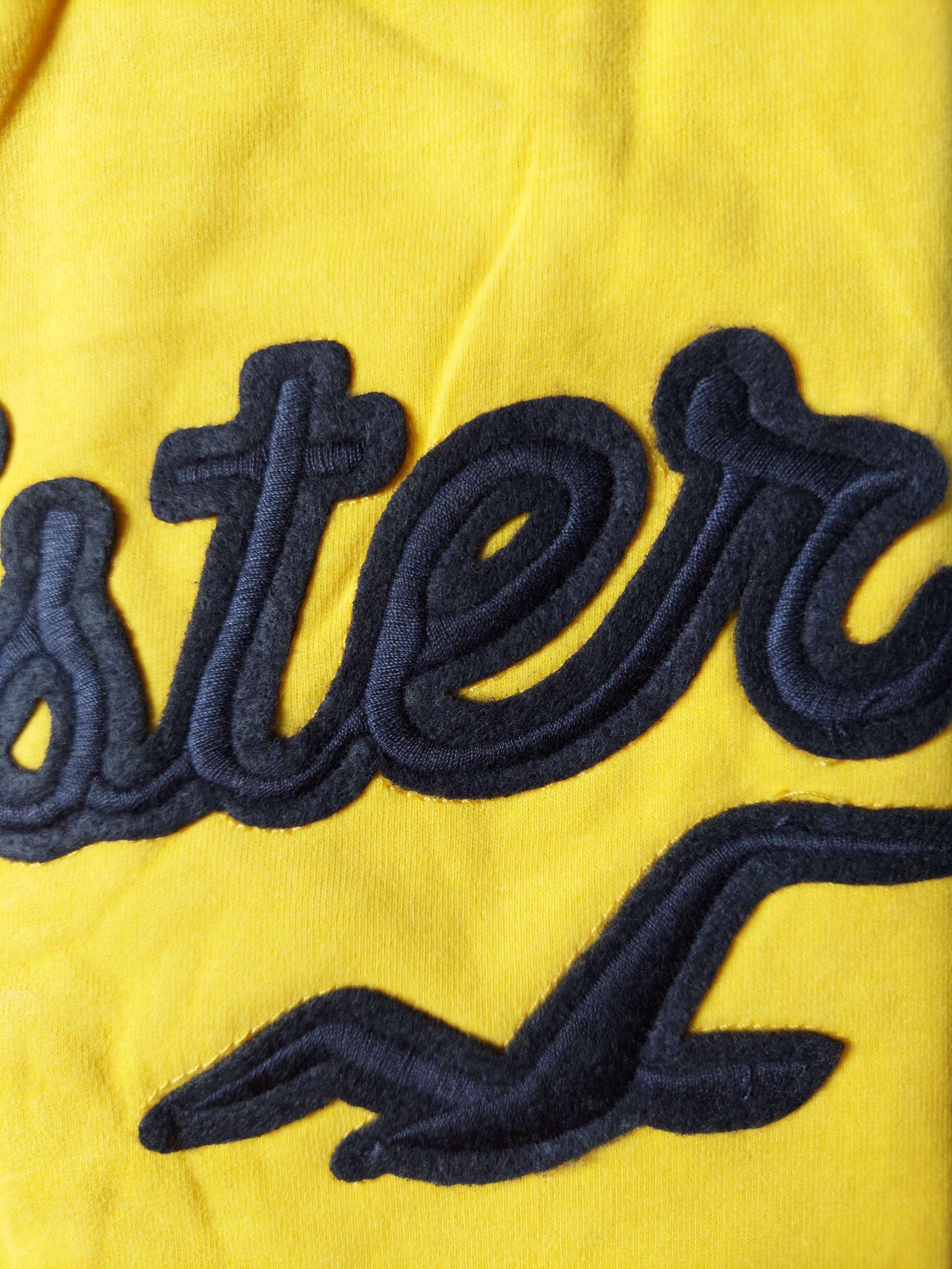Áo thun Hollister Yellow Star New