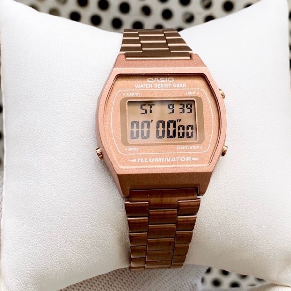 Đồng hồ điện tử nữ dây thép Casio Standard B640 Rose Gold