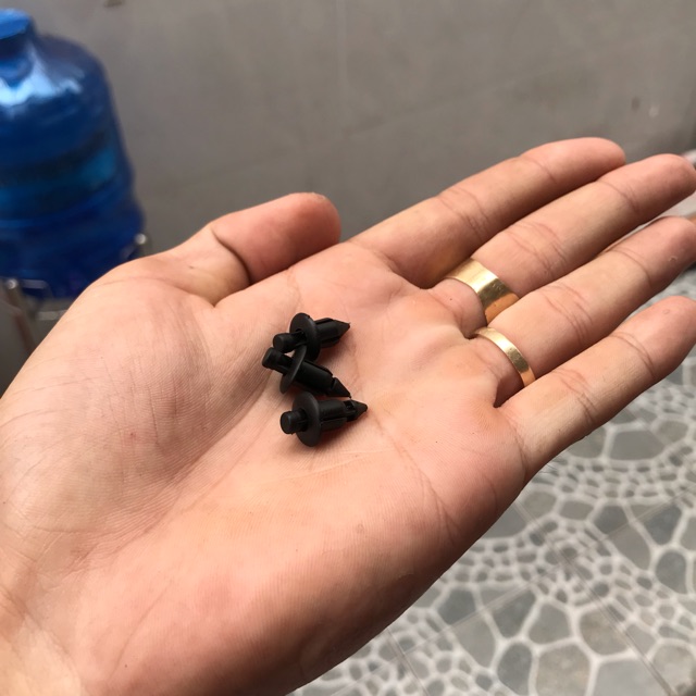 Ốc bấm nhựa dàn áo mọi loại xe