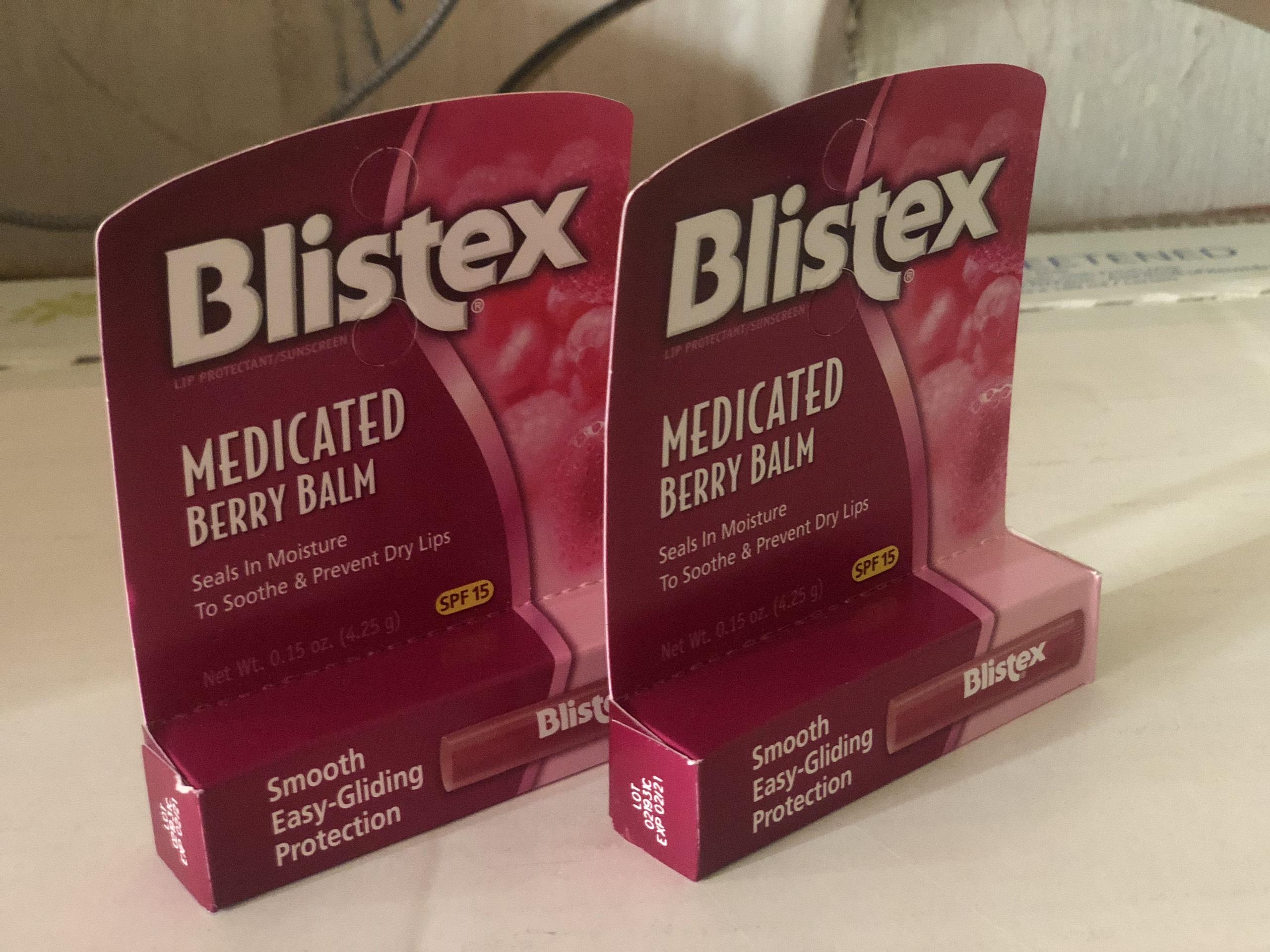 Son Dưỡng Blistex Medicated Berry Balm
