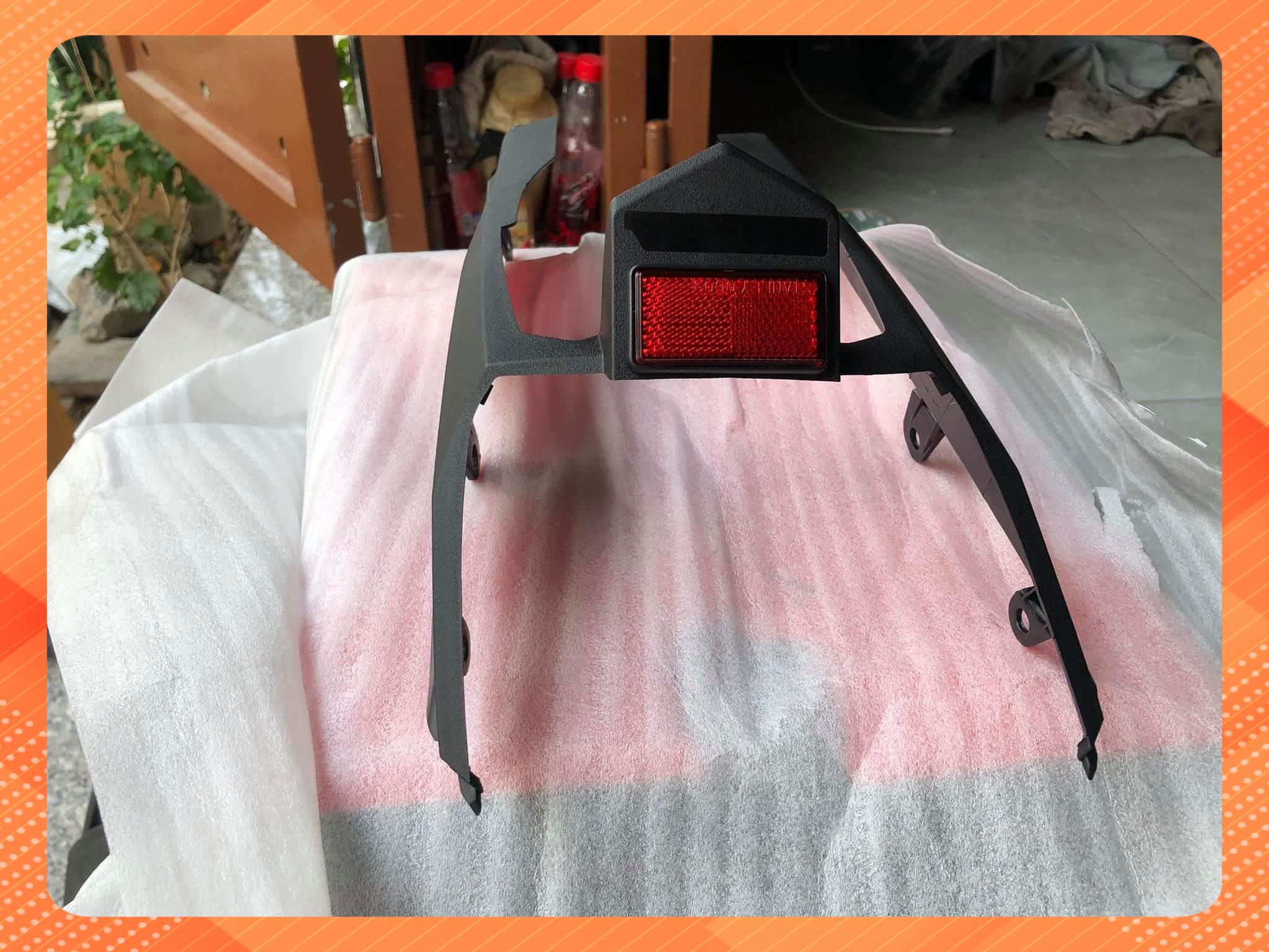 Nhựa nhám chữ H sonic 150