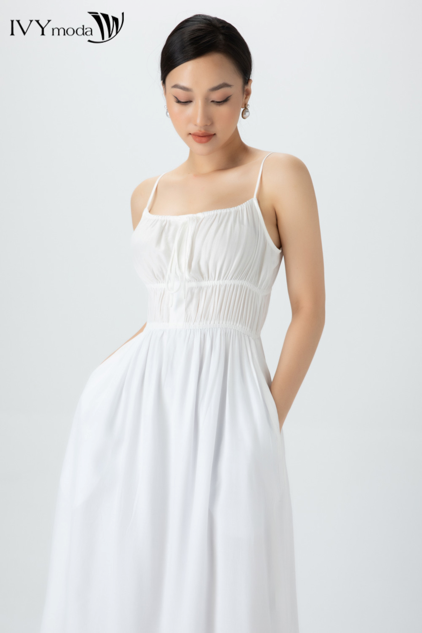 [CHỈ 15.1 - MUA 3 GIẢM THÊM 15%] Đầm thô xòe 2 dây IVY moda MS 41B8707