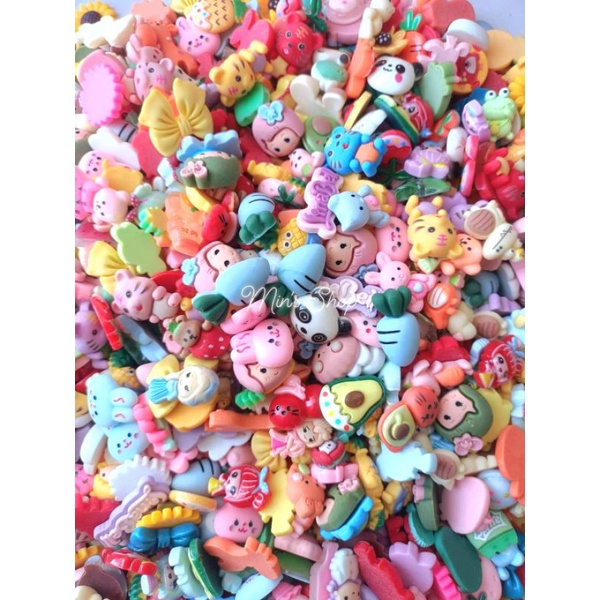 Set 10 charm  nhiều mẫu lựa chọn.