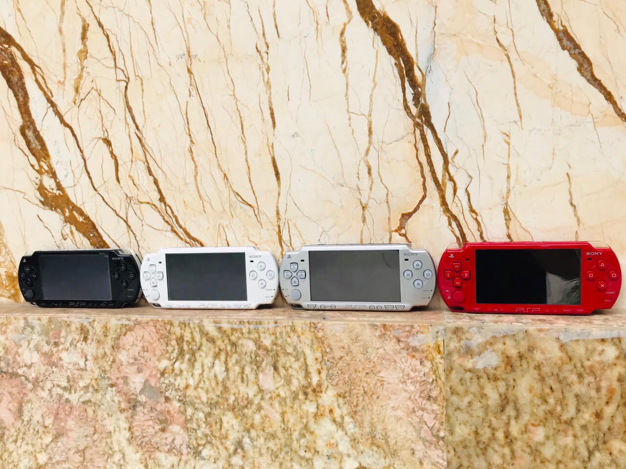 Máy chơi Game cầm tay PSP