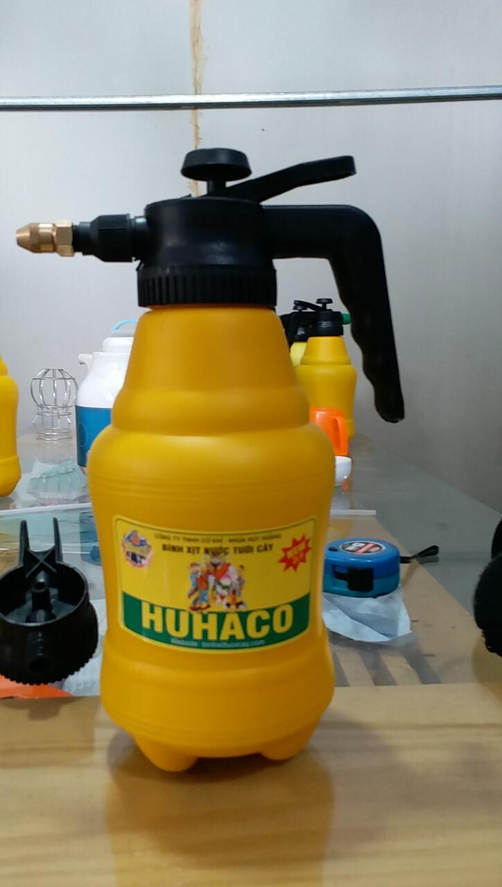 Bình tưới cây 2 L Đức Đạt