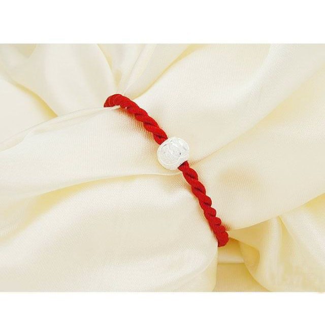 Vòng tay chỉ đỏ may mắn (1 hạt)