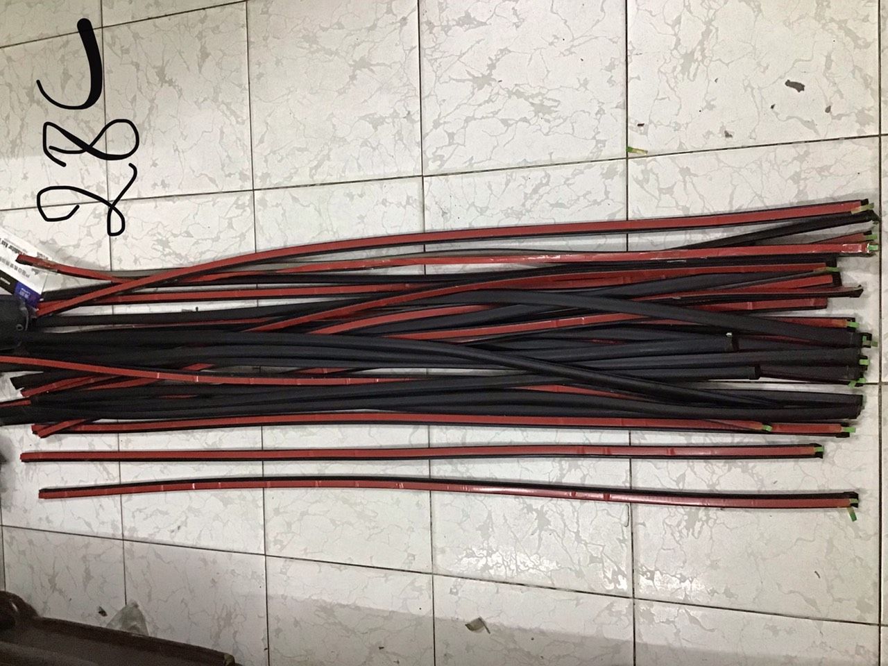 Nẹp nóc trần xe Fiat Albea / Siena Giá bán tính 1 đôi