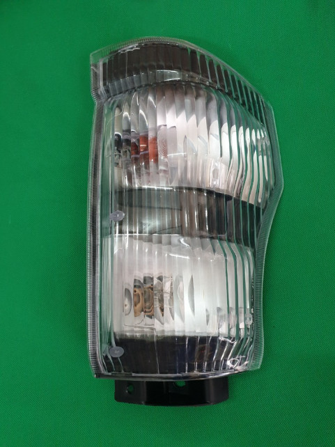 Đèn xi nhan isuzu qkr, qkr 91ps, qkr270,...