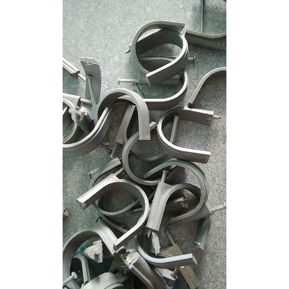 Kẹp ống nhựa nhiều size