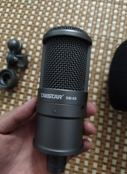 Micro thu âm chuyên nghiệp Takstar SM8B
